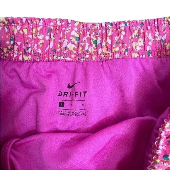 Nike Dri Fit Tempo Athletic Running Shorts Pink Floral Yellow Trim Womens Size S - Picture 4 of 9